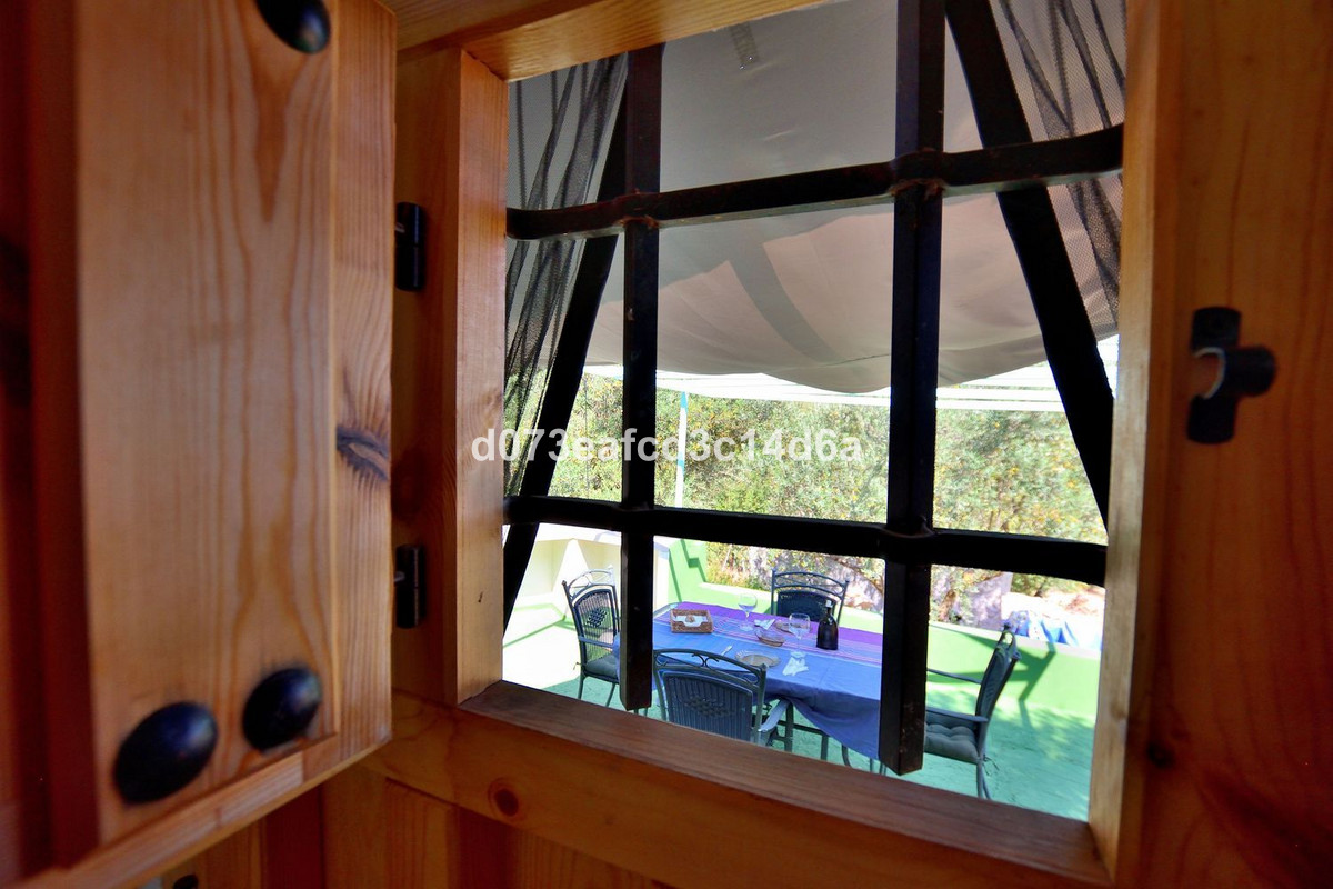 1 Bed Townhouse for sale in Ronda Costa Del Sol, Málaga, Spain