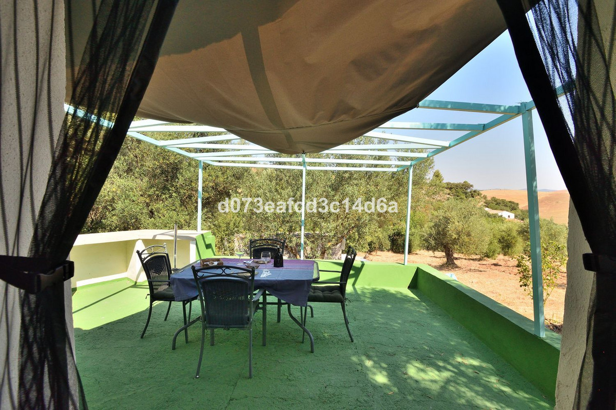 1 Bed Townhouse for sale in Ronda Costa Del Sol, Málaga, Spain