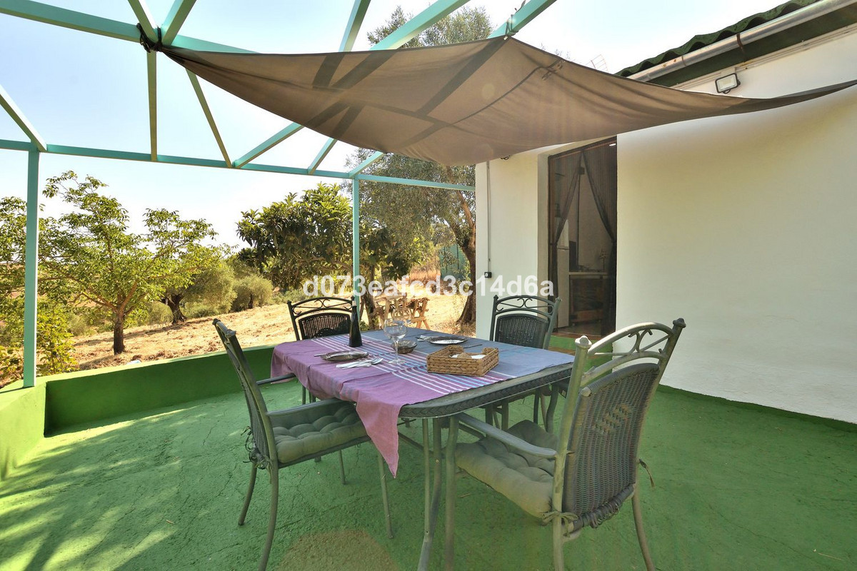 1 Bed Townhouse for sale in Ronda Costa Del Sol, Málaga, Spain