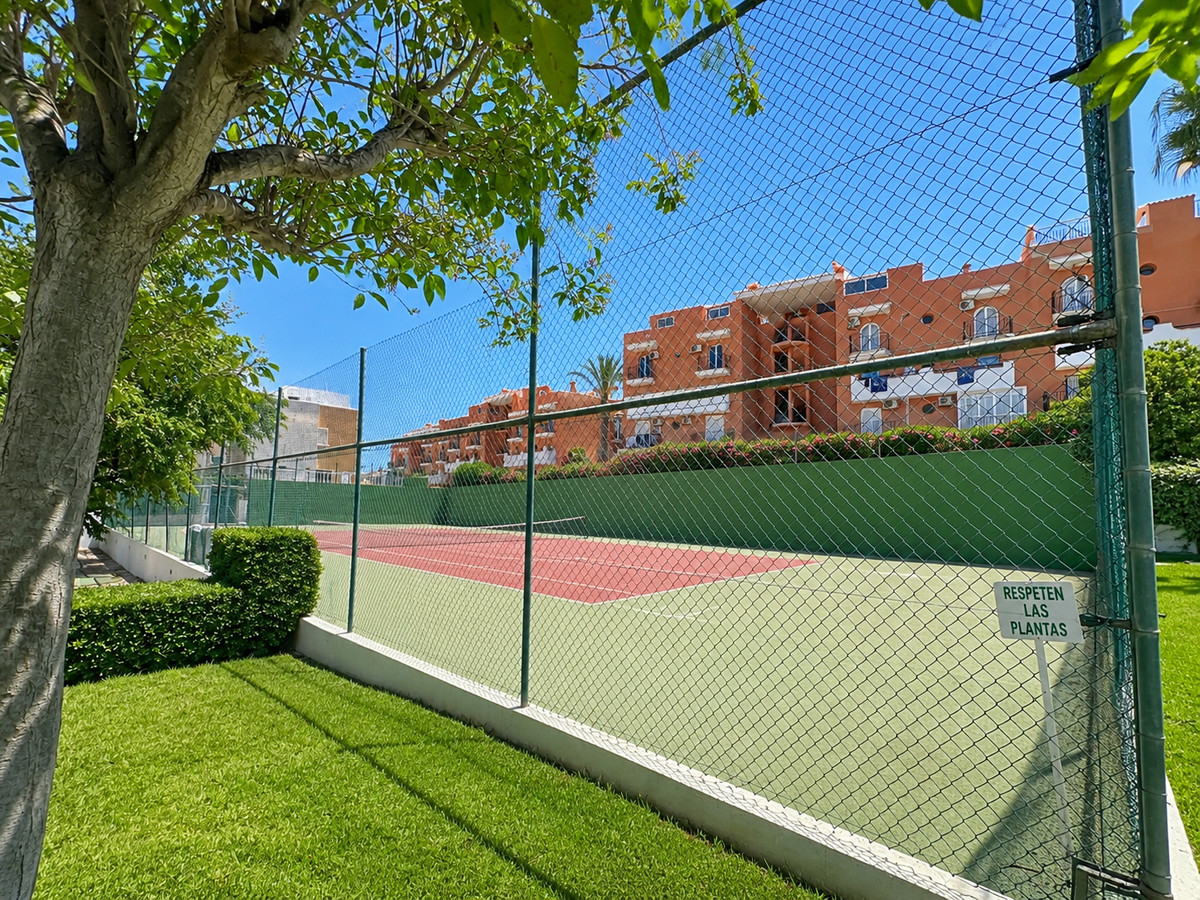 1 Bed Townhouse for sale in La Mata Costa Blanca, Alicante, Spain
