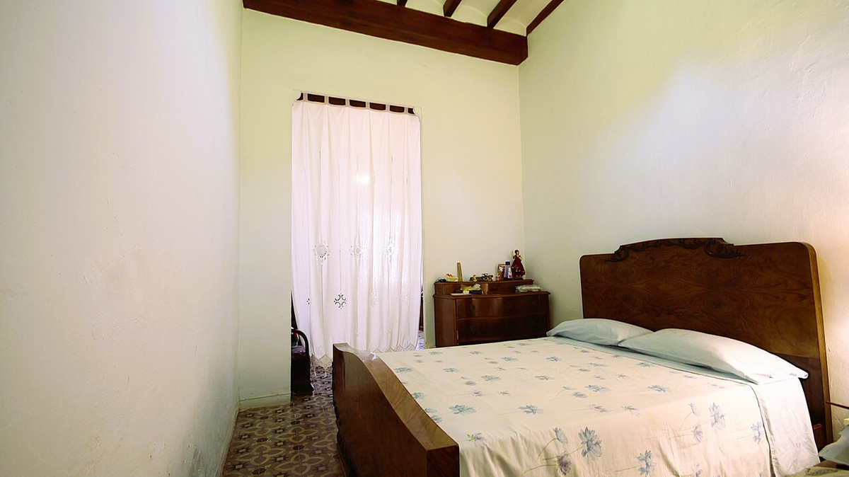 3 Bed Townhouse for sale in Jalon Costa Blanca, Alicante, Spain