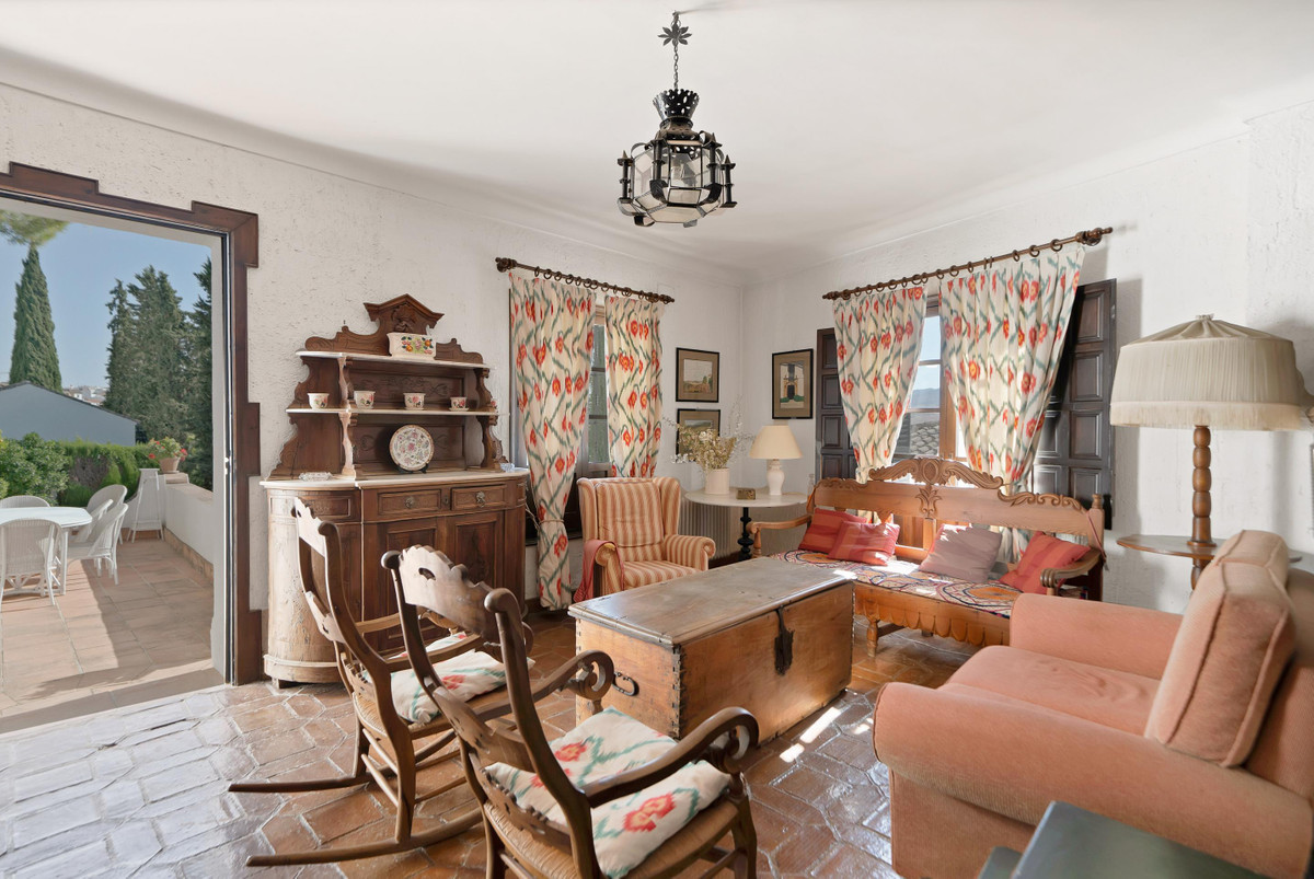 Se vende Villa - Chalet de 4 dormitorios en Costa Del Sol, Málaga, España