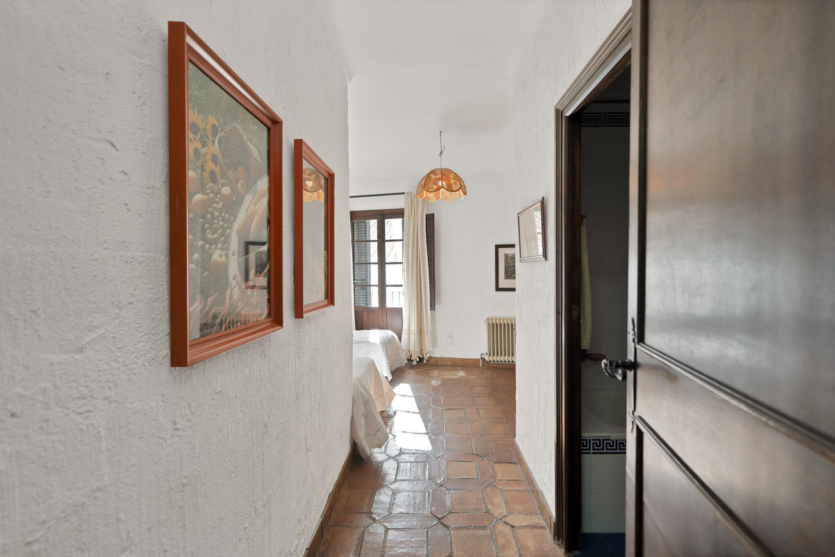 Se vende Villa - Chalet de 4 dormitorios en Costa Del Sol, Málaga, España