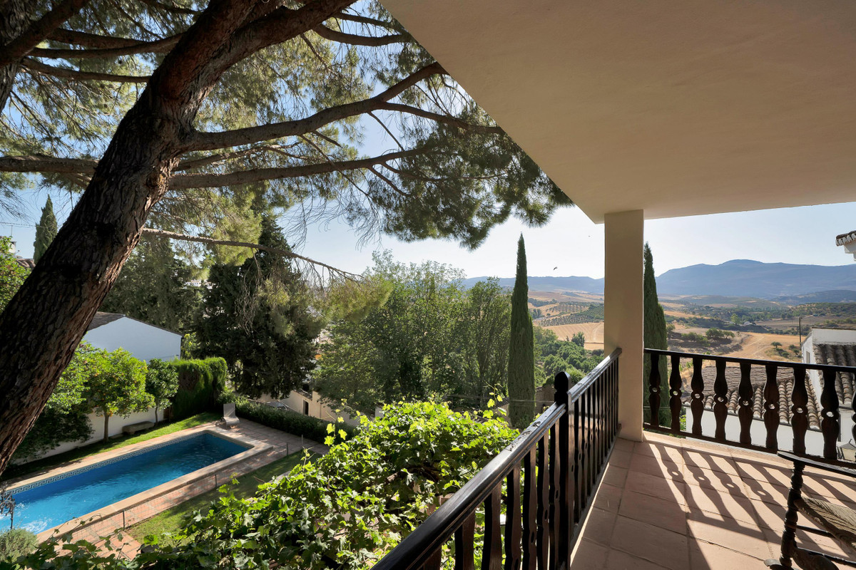 Se vende Villa - Chalet de 4 dormitorios en Costa Del Sol, Málaga, España