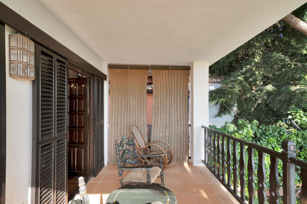 Se vende Villa - Chalet de 4 dormitorios en Costa Del Sol, Málaga, España