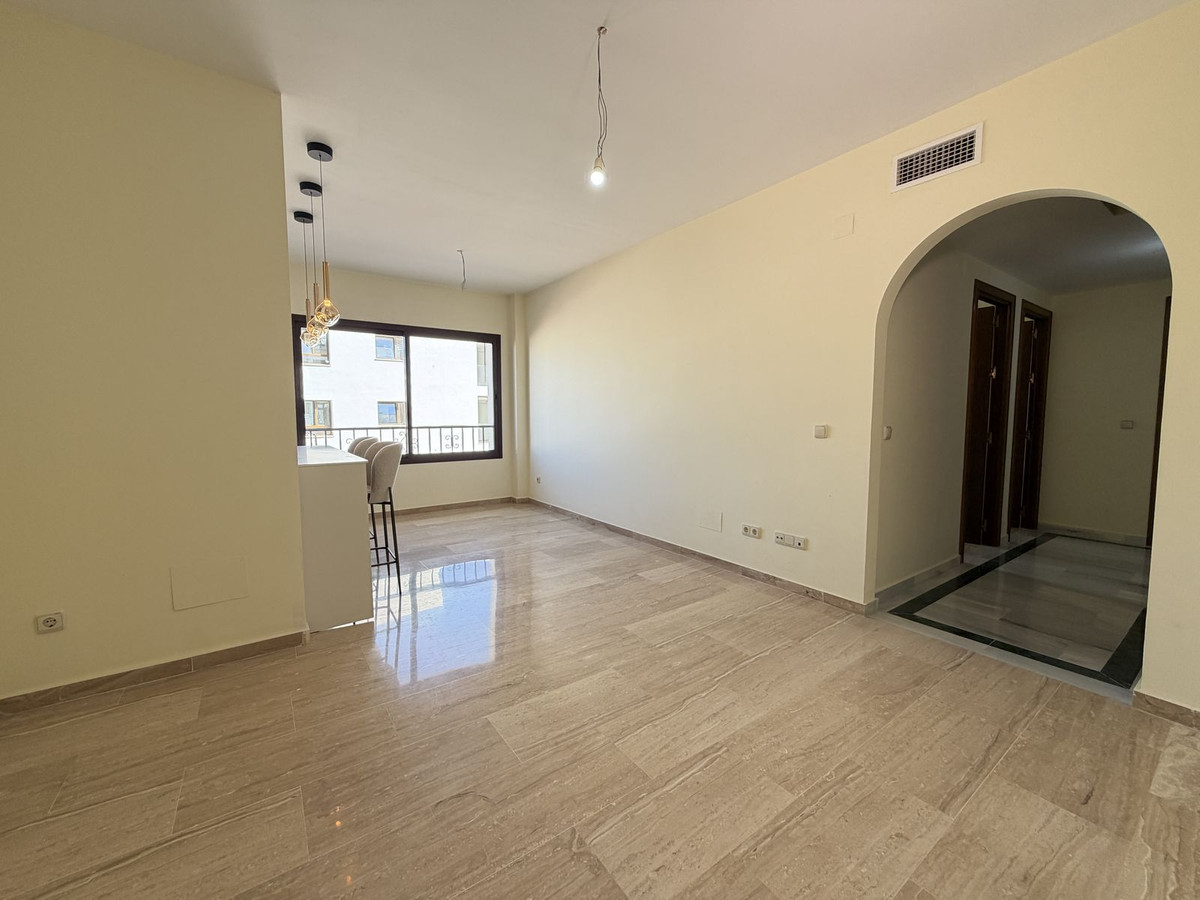 2 Bed Apartment for sale in Estepona Costa Del Sol, Málaga, Spain