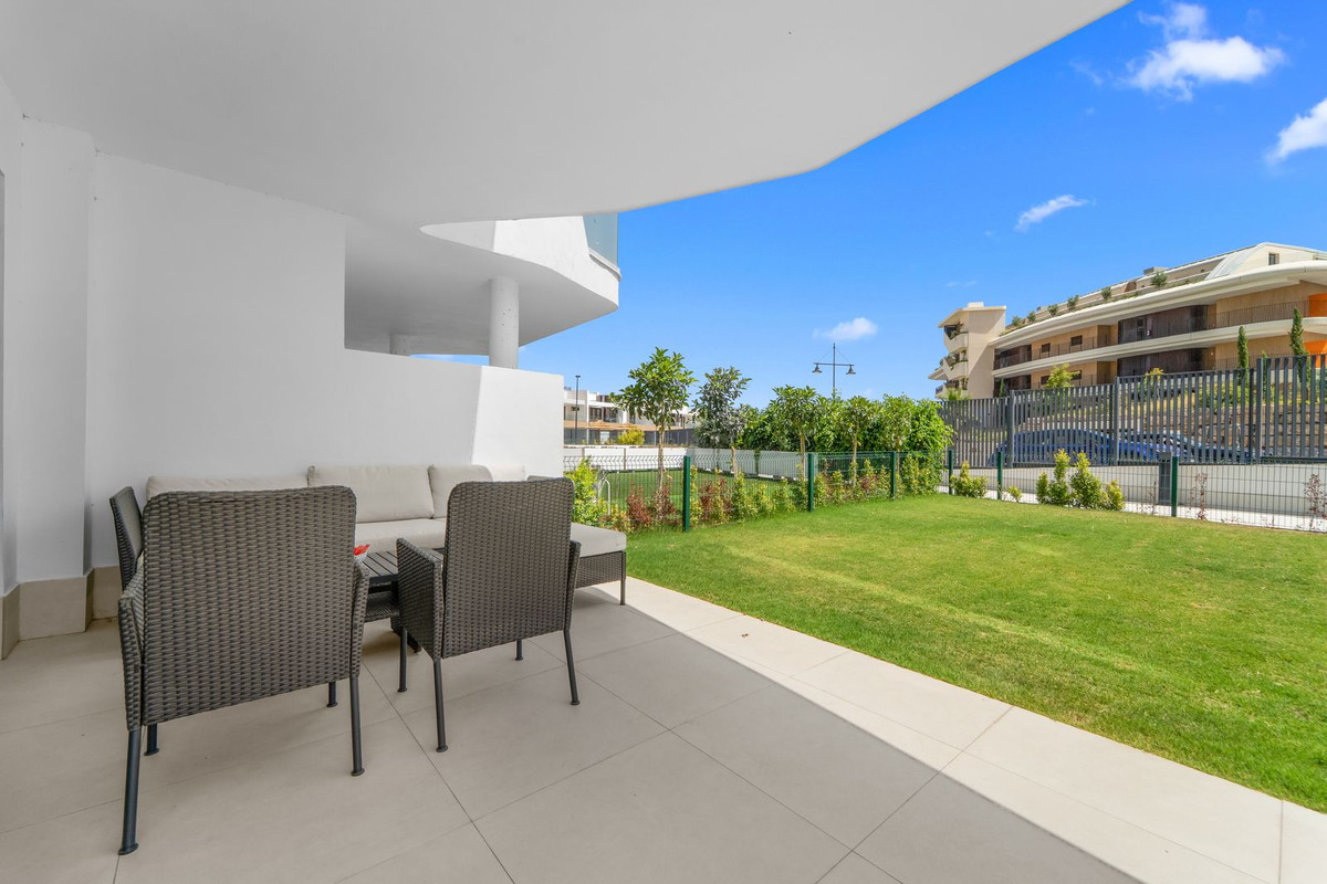 3 Bed Apartment for sale in Fuengirola Costa Del Sol, Málaga, Spain