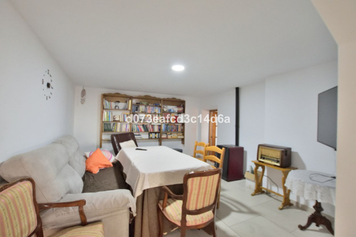 Se vende Finca - Cortijo de 3 dormitorios en Costa Del Sol, Málaga, España