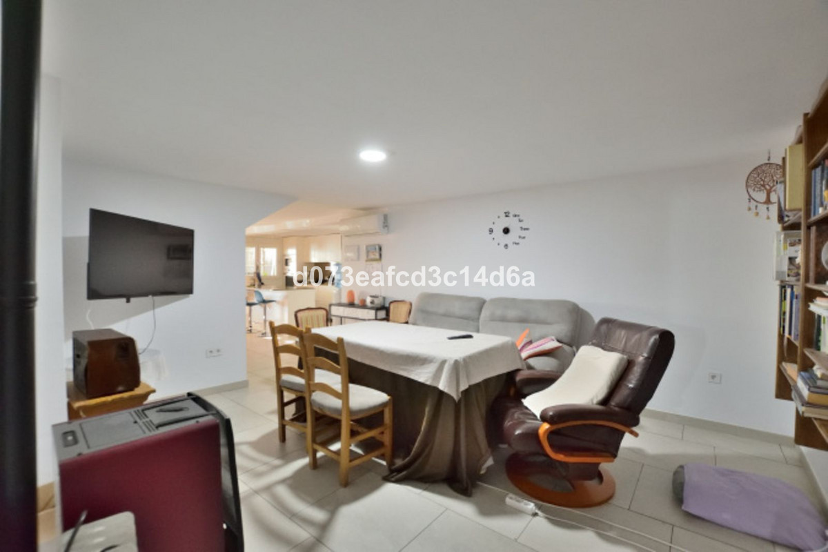 Se vende Finca - Cortijo de 3 dormitorios en Costa Del Sol, Málaga, España