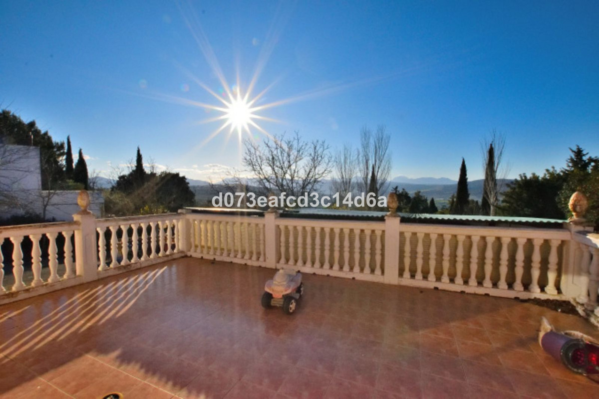 Se vende Finca - Cortijo de 3 dormitorios en Costa Del Sol, Málaga, España