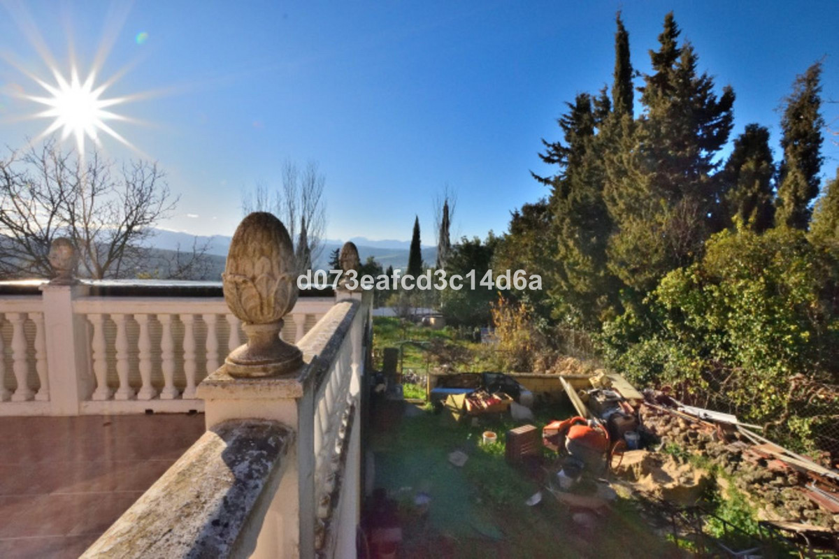 Se vende Finca - Cortijo de 3 dormitorios en Costa Del Sol, Málaga, España