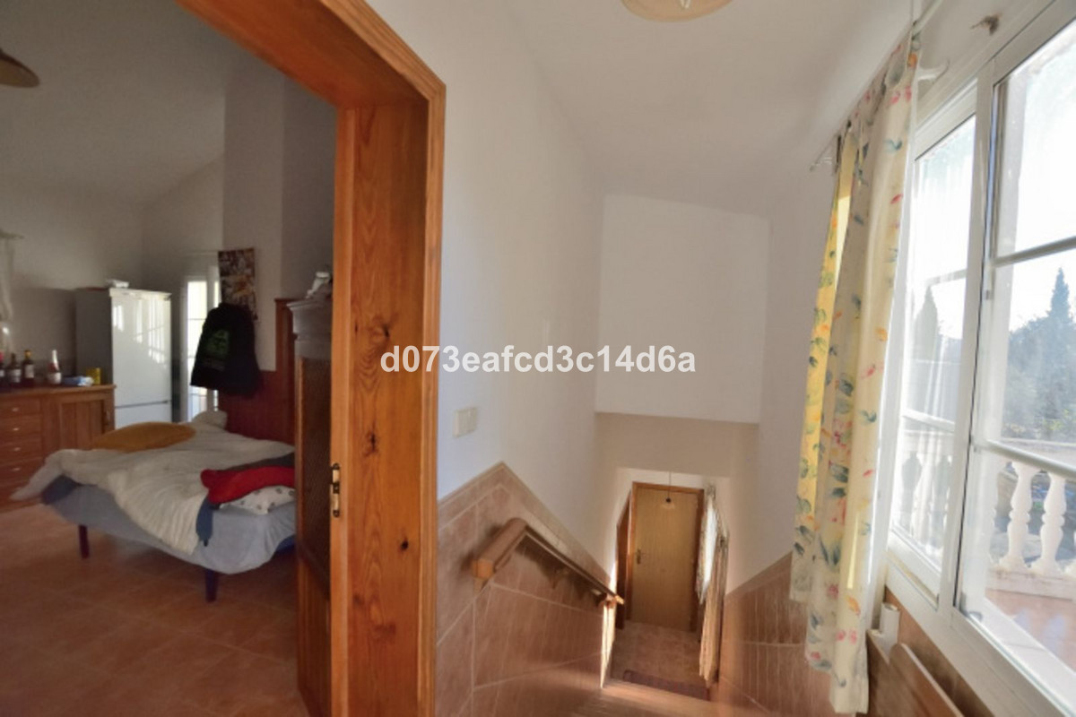 Se vende Finca - Cortijo de 3 dormitorios en Costa Del Sol, Málaga, España