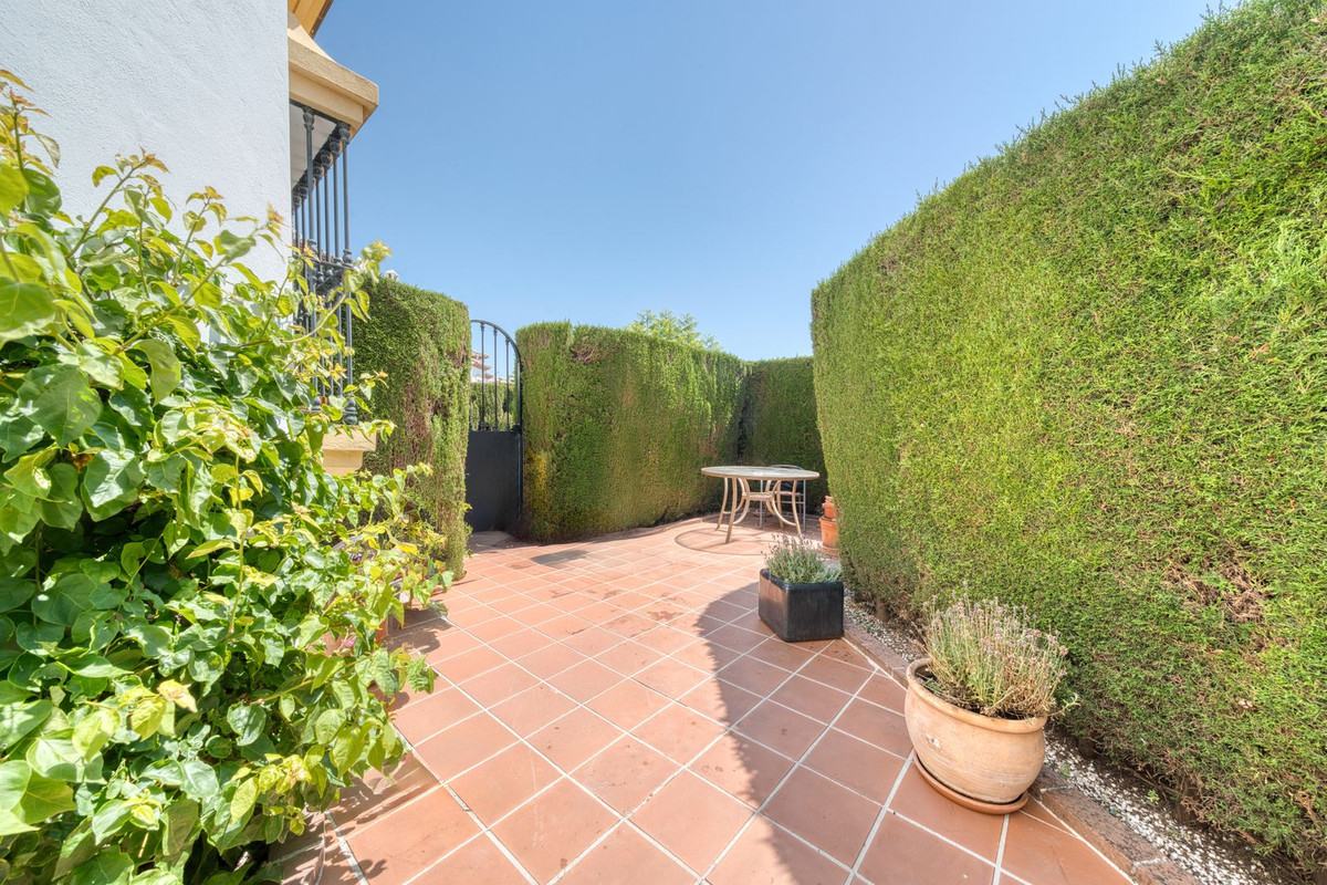 3 Bed Townhouse for sale in Bel Air Costa Del Sol, Málaga, Spain