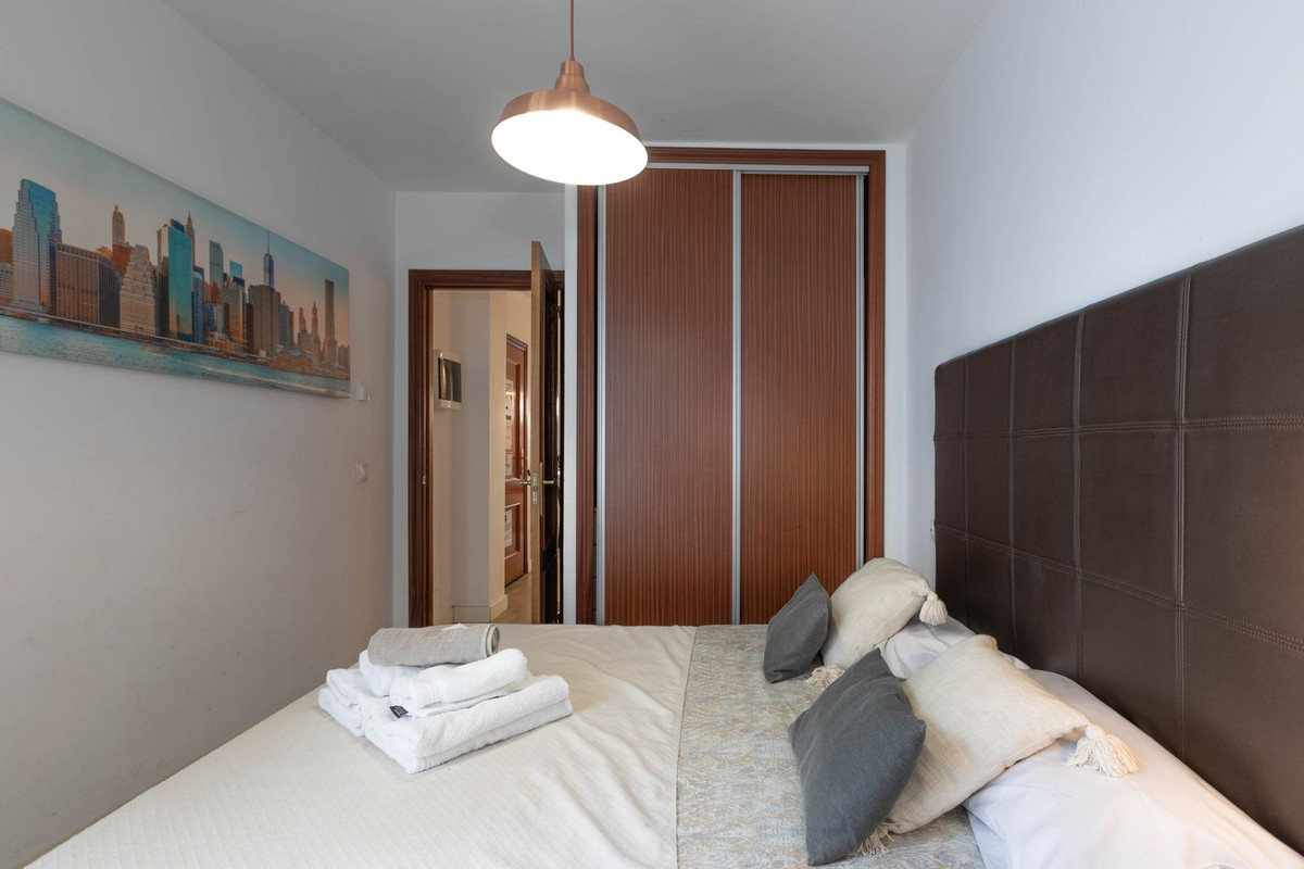 1 Bed Apartment for sale in Fuengirola Costa Del Sol, Málaga, Spain