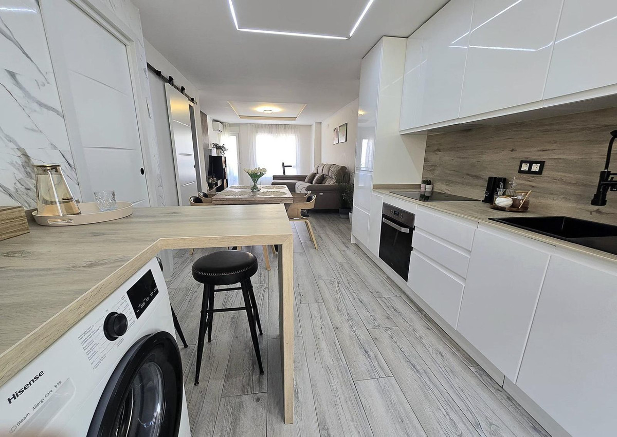 4 Bed Apartment for sale in Málaga Costa Del Sol, Málaga, Spain