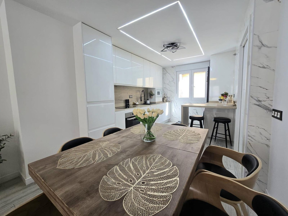 4 Bed Apartment for sale in Málaga Costa Del Sol, Málaga, Spain