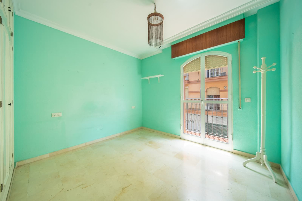 Se vende Apartamento Planta Media de 4 dormitorios en Costa Del Sol, Málaga, España