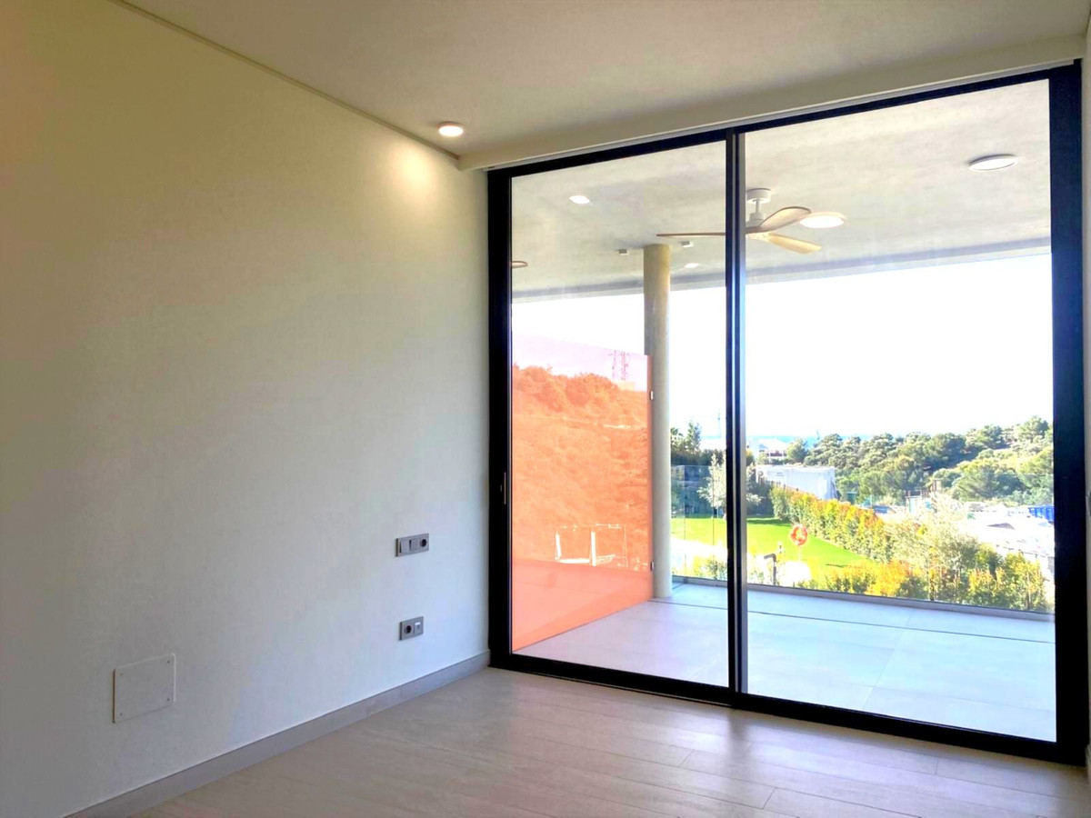 2 Bed Apartment for sale in Higueron Costa Del Sol, Málaga, Spain