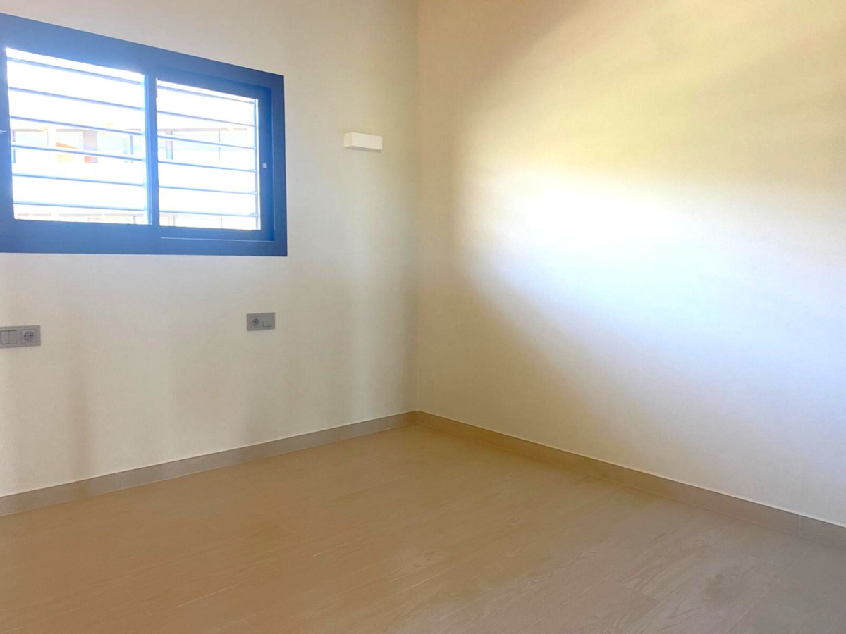 2 Bed Apartment for sale in Higueron Costa Del Sol, Málaga, Spain