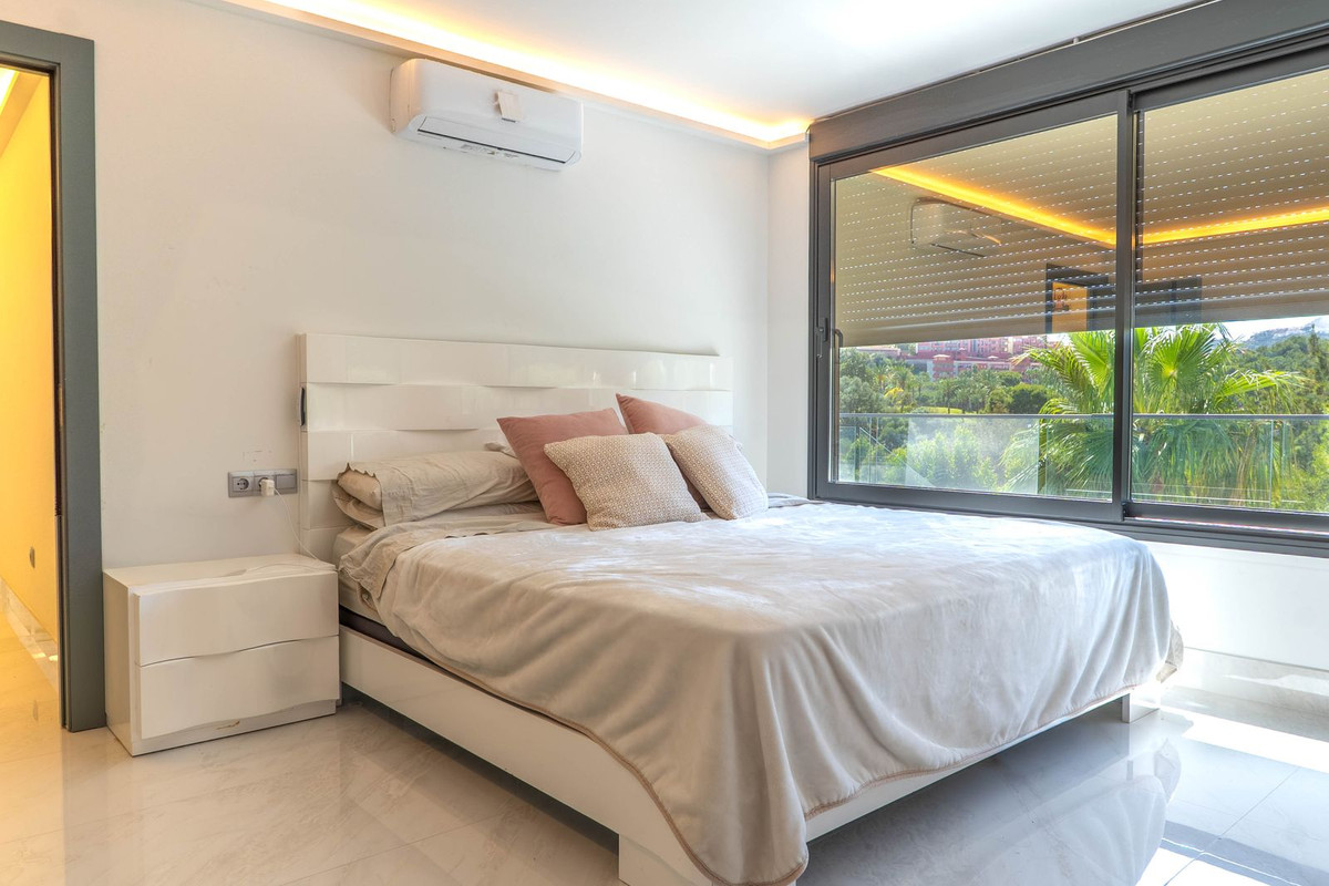 7 Bed Townhouse for sale in Torrequebrada Costa Del Sol, Málaga, Spain