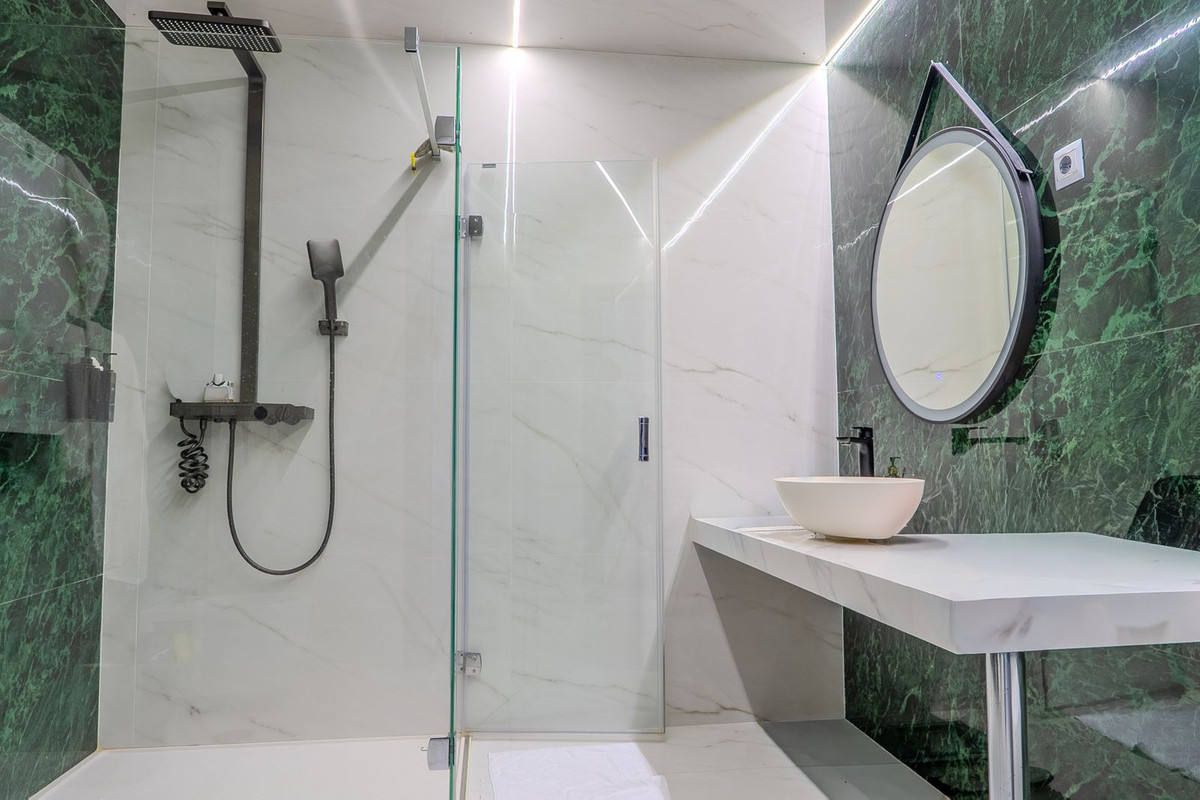 7 Bed Townhouse for sale in Torrequebrada Costa Del Sol, Málaga, Spain