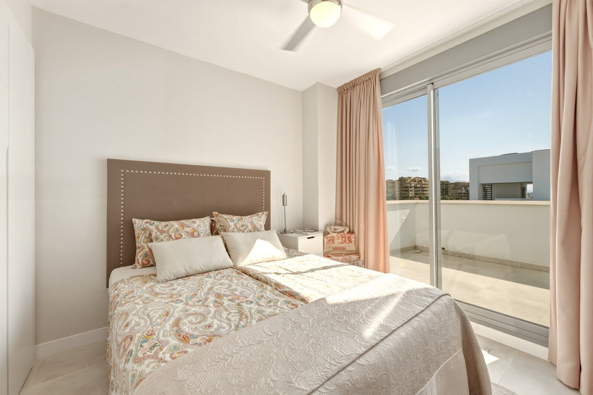 4 Bed Apartment for sale in Selwo Costa Del Sol, Málaga, Spain