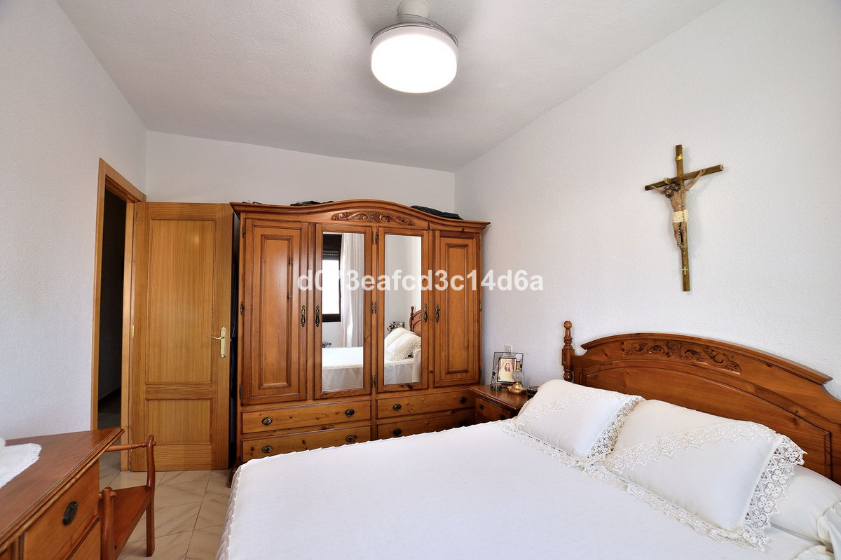 4 Bed Townhouse for sale in Ronda Costa Del Sol, Málaga, Spain