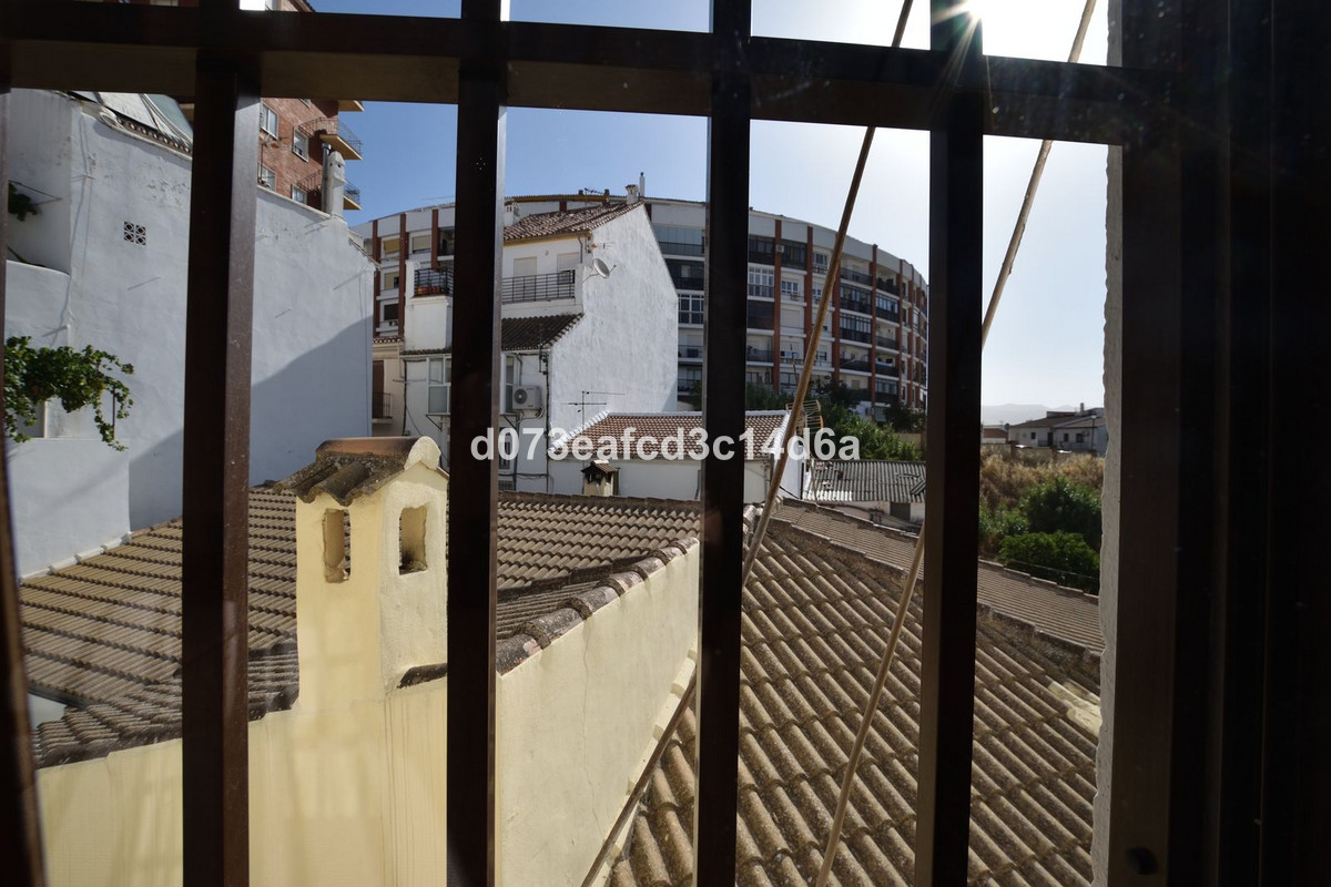 4 Bed Townhouse for sale in Ronda Costa Del Sol, Málaga, Spain