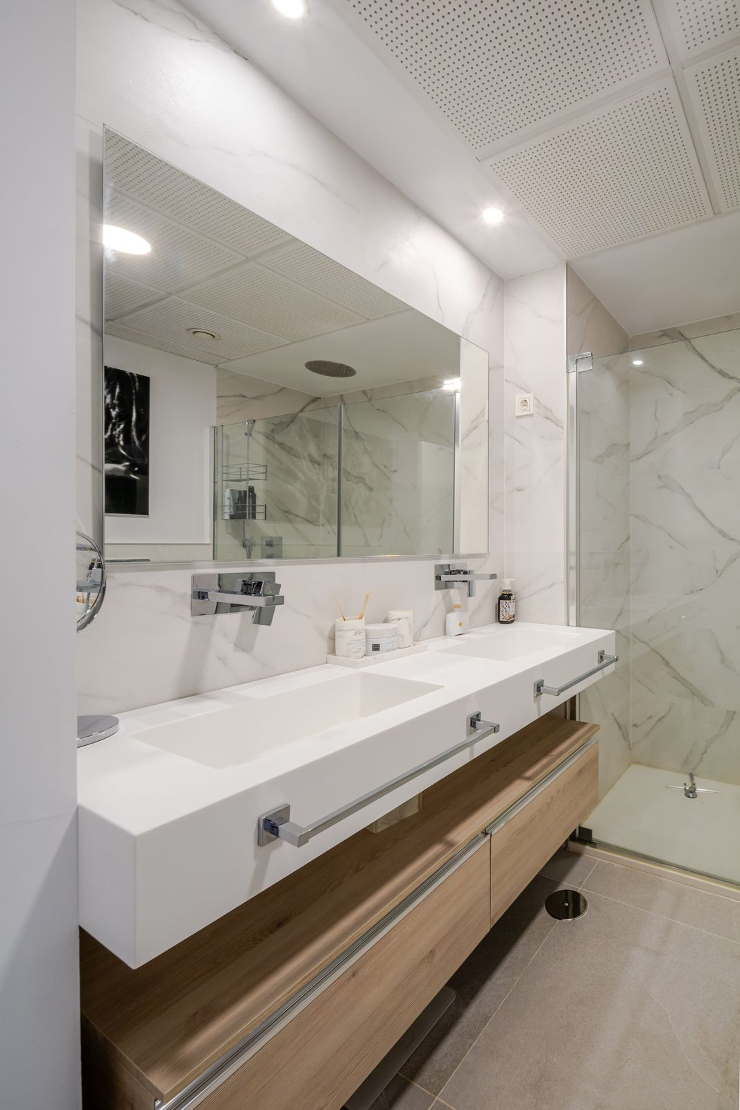 3 Bed Apartment for sale in Benahavís Costa Del Sol, Málaga, Spain