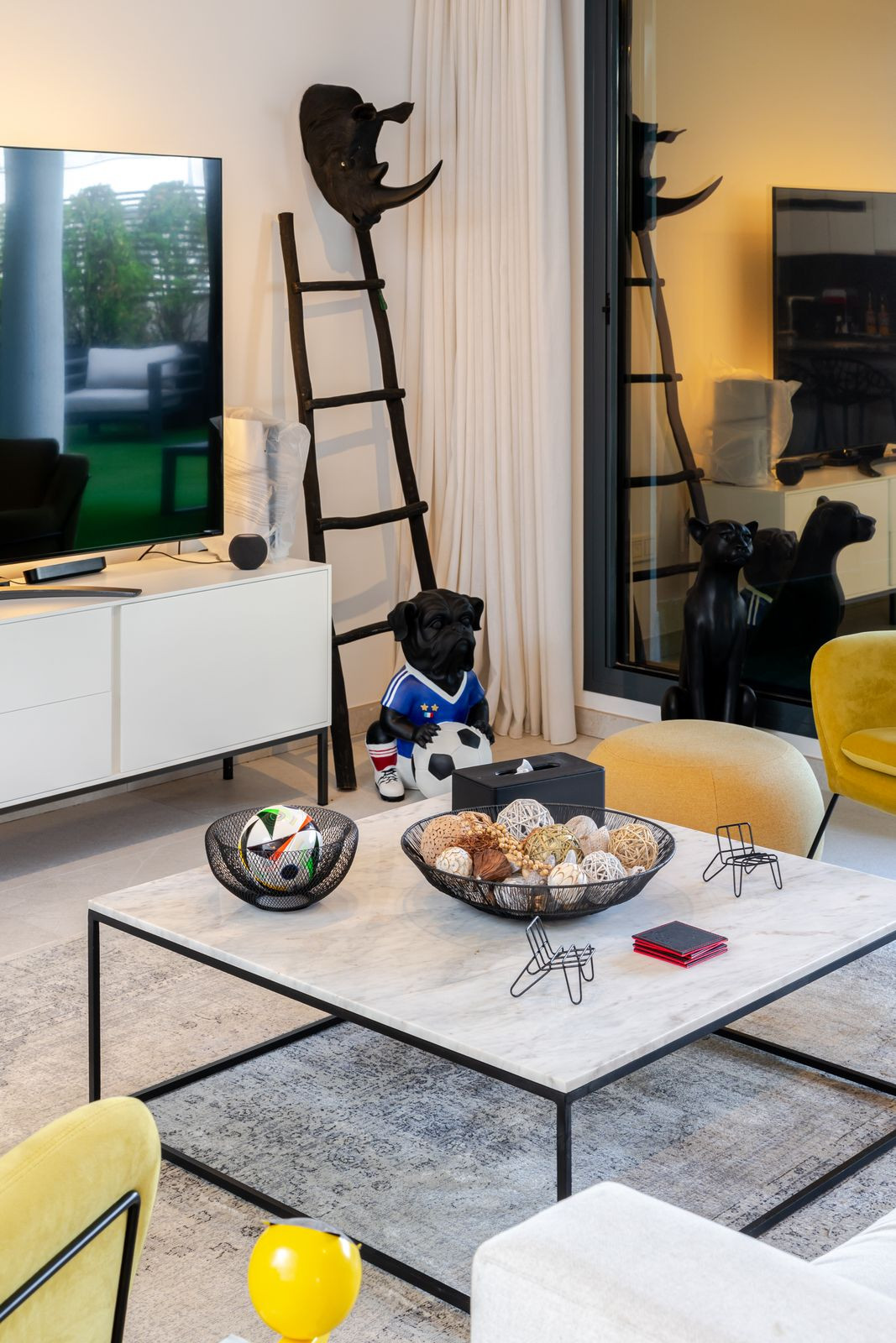 3 Bed Apartment for sale in Benahavís Costa Del Sol, Málaga, Spain