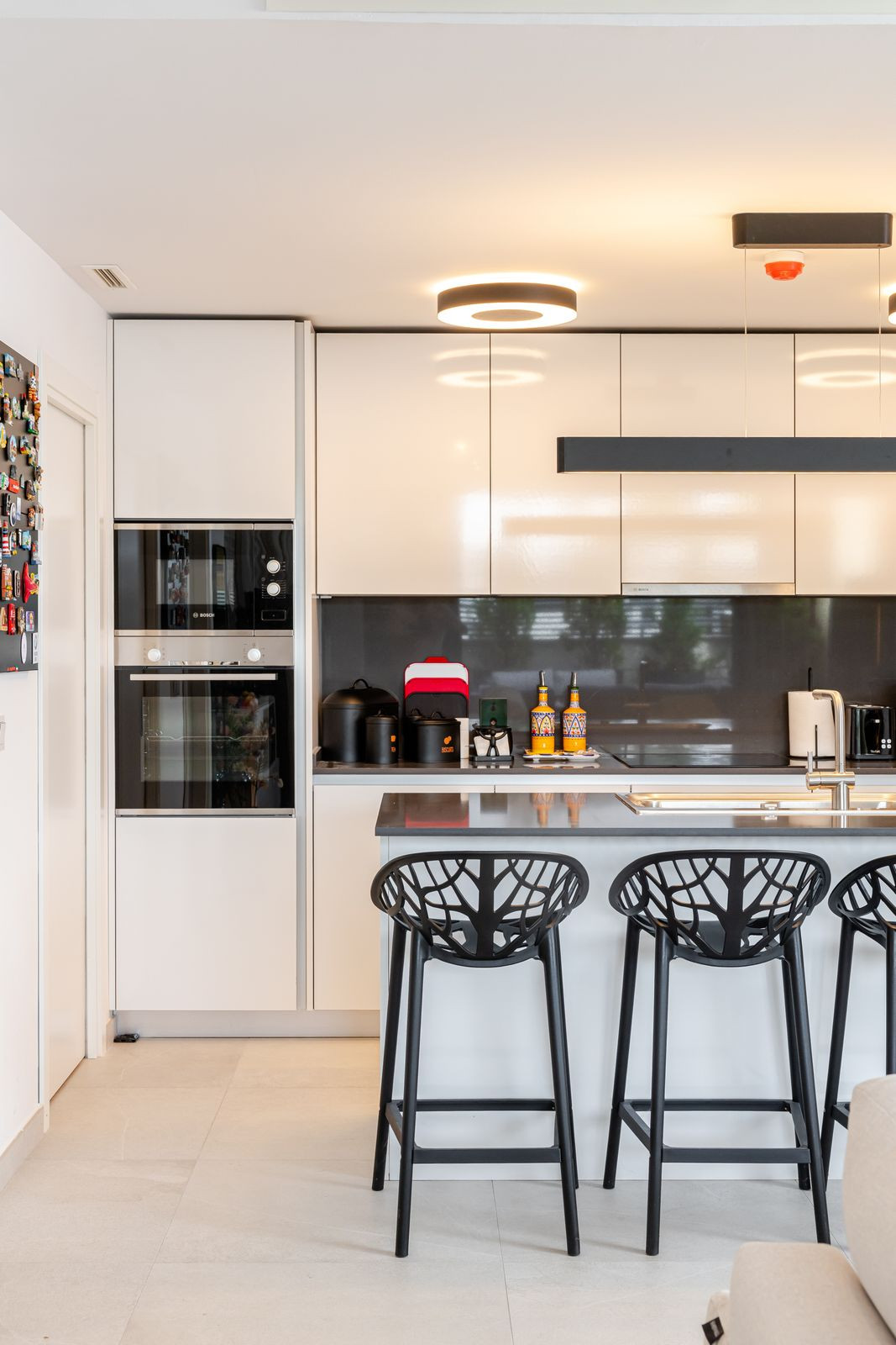 3 Bed Apartment for sale in Benahavís Costa Del Sol, Málaga, Spain