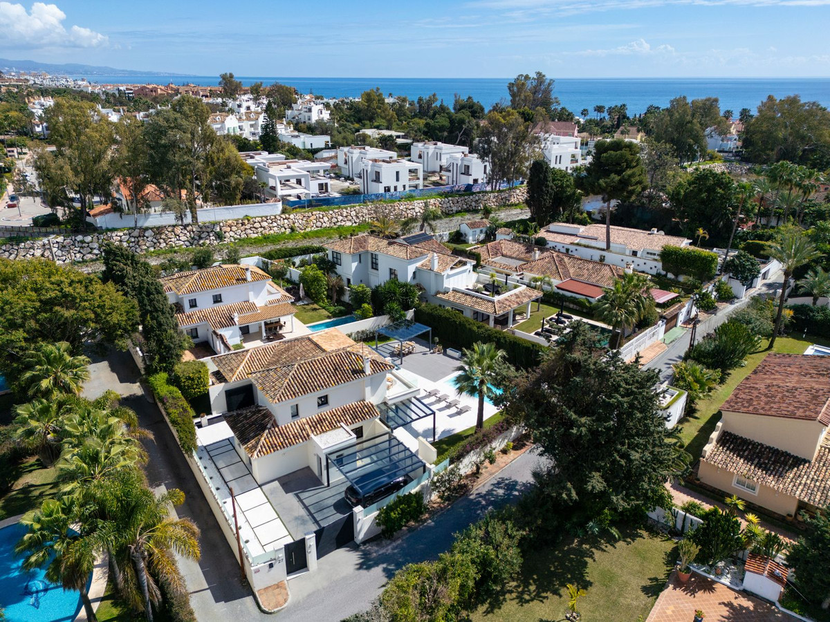 4 Bed Townhouse for sale in Cortijo Blanco Costa Del Sol, Málaga, Spain