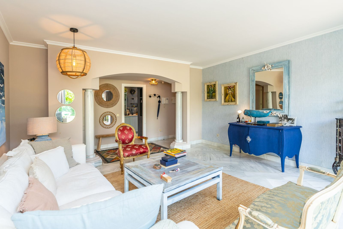 1 Bed Apartment for sale in Marbella Costa Del Sol, Málaga, Spain