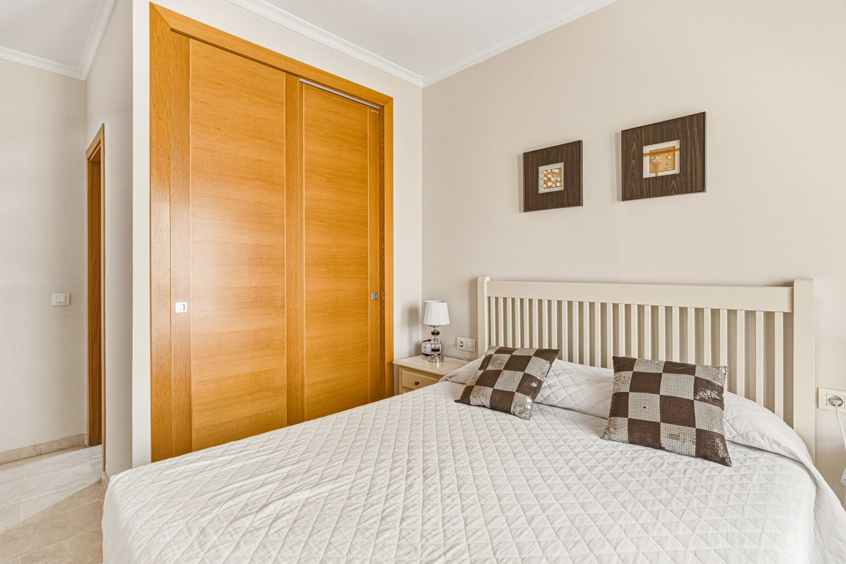 1 Bed Apartment for sale in Los Boliches Costa Del Sol, Málaga, Spain