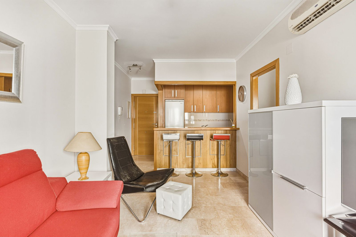 1 Bed Apartment for sale in Los Boliches Costa Del Sol, Málaga, Spain