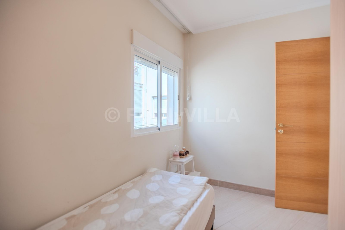 3 Bed Apartment for sale in Fuengirola Costa Del Sol, Málaga, Spain