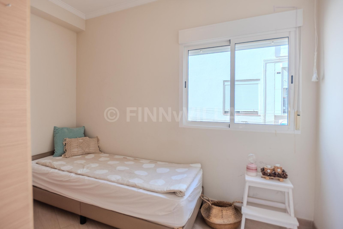 3 Bed Apartment for sale in Fuengirola Costa Del Sol, Málaga, Spain