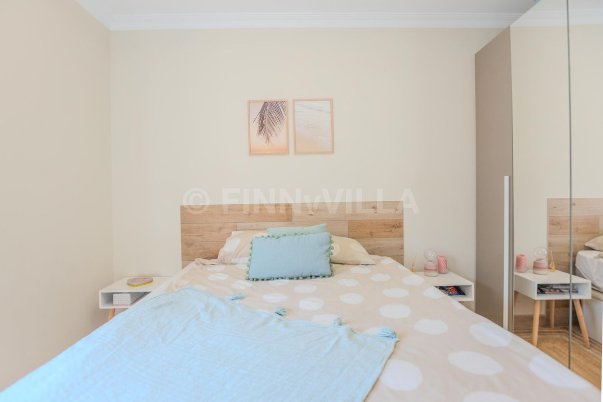 3 Bed Apartment for sale in Fuengirola Costa Del Sol, Málaga, Spain