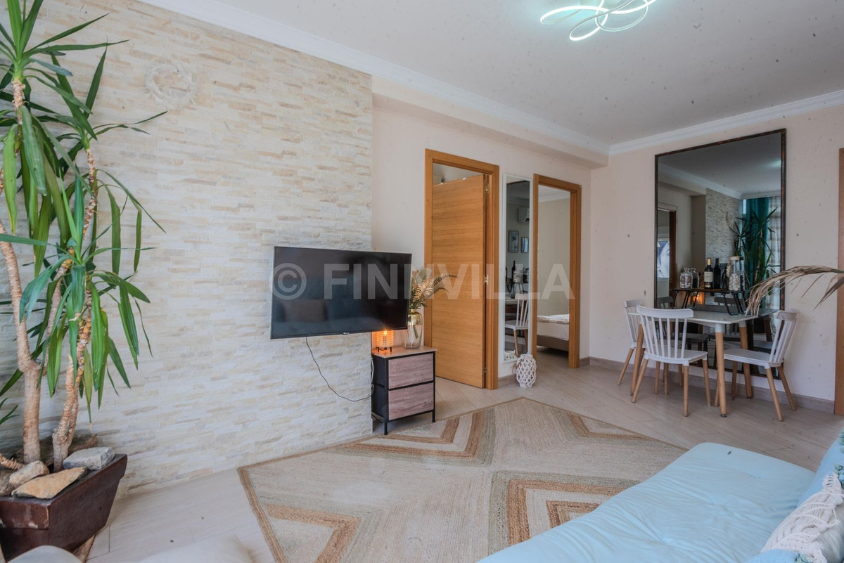3 Bed Apartment for sale in Fuengirola Costa Del Sol, Málaga, Spain