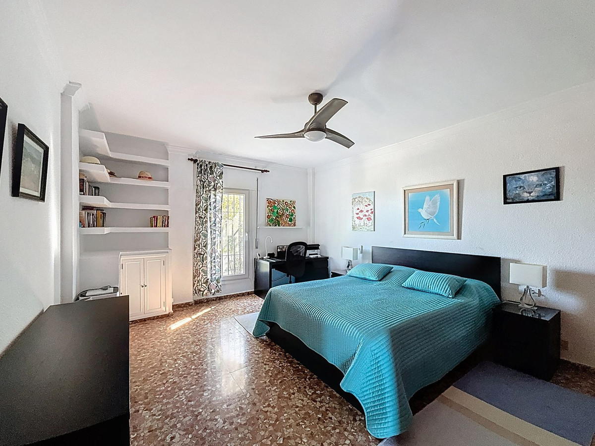 4 Bed Townhouse for sale in Alhaurín De La Torre Costa Del Sol, Málaga, Spain