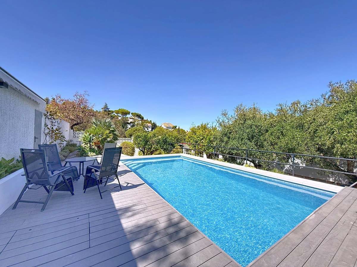 4 Bed Townhouse for sale in Alhaurín De La Torre Costa Del Sol, Málaga, Spain