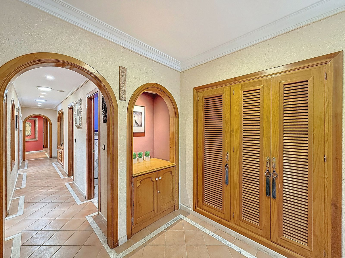 5 Bed Townhouse for sale in Málaga Este Costa Del Sol, Málaga, Spain
