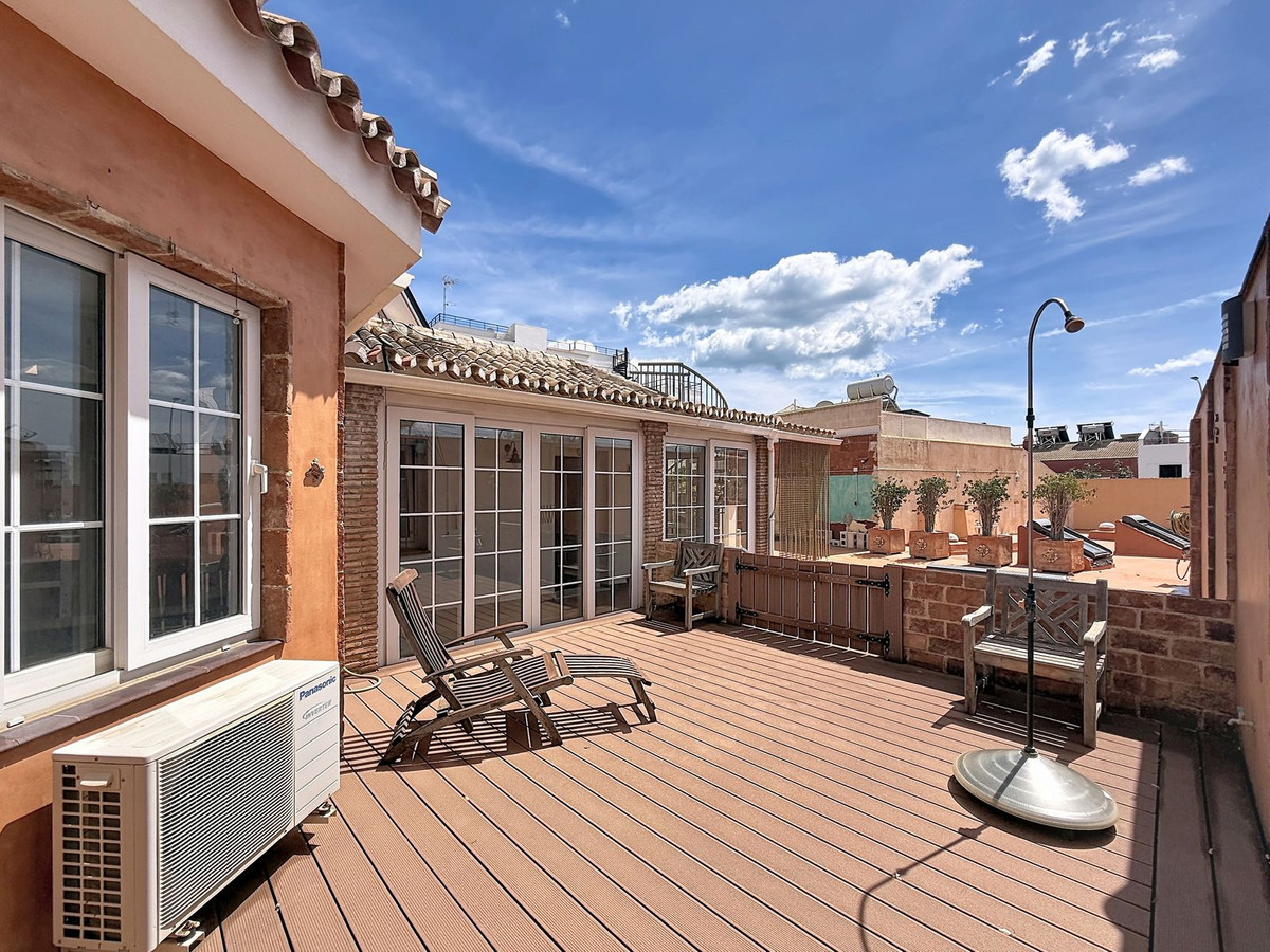 5 Bed Townhouse for sale in Málaga Este Costa Del Sol, Málaga, Spain