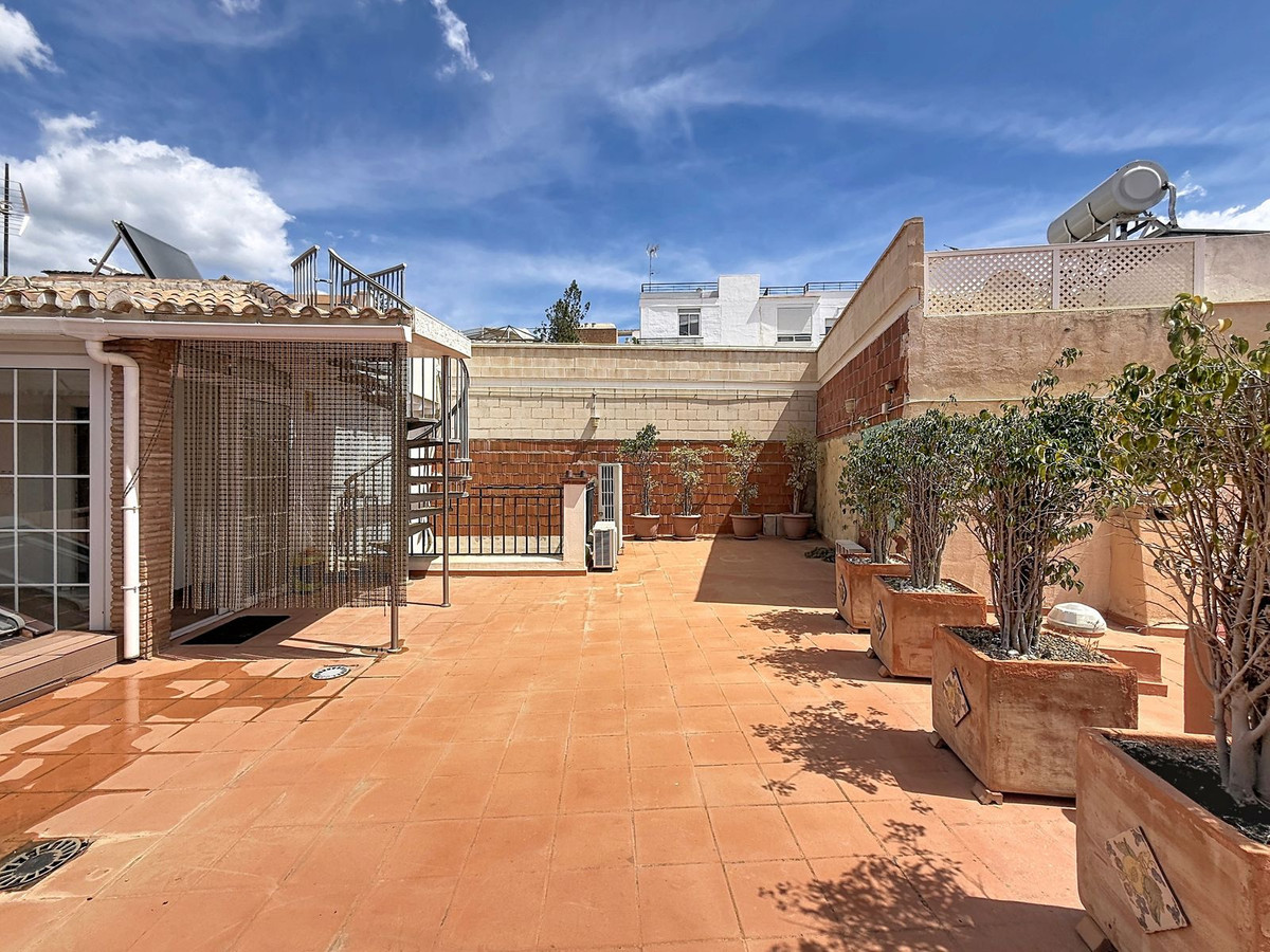 5 Bed Townhouse for sale in Málaga Este Costa Del Sol, Málaga, Spain
