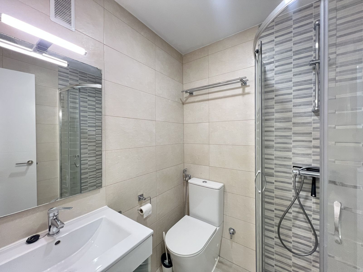 1 Bed Apartment for sale in Torremolinos Costa Del Sol, Málaga, Spain