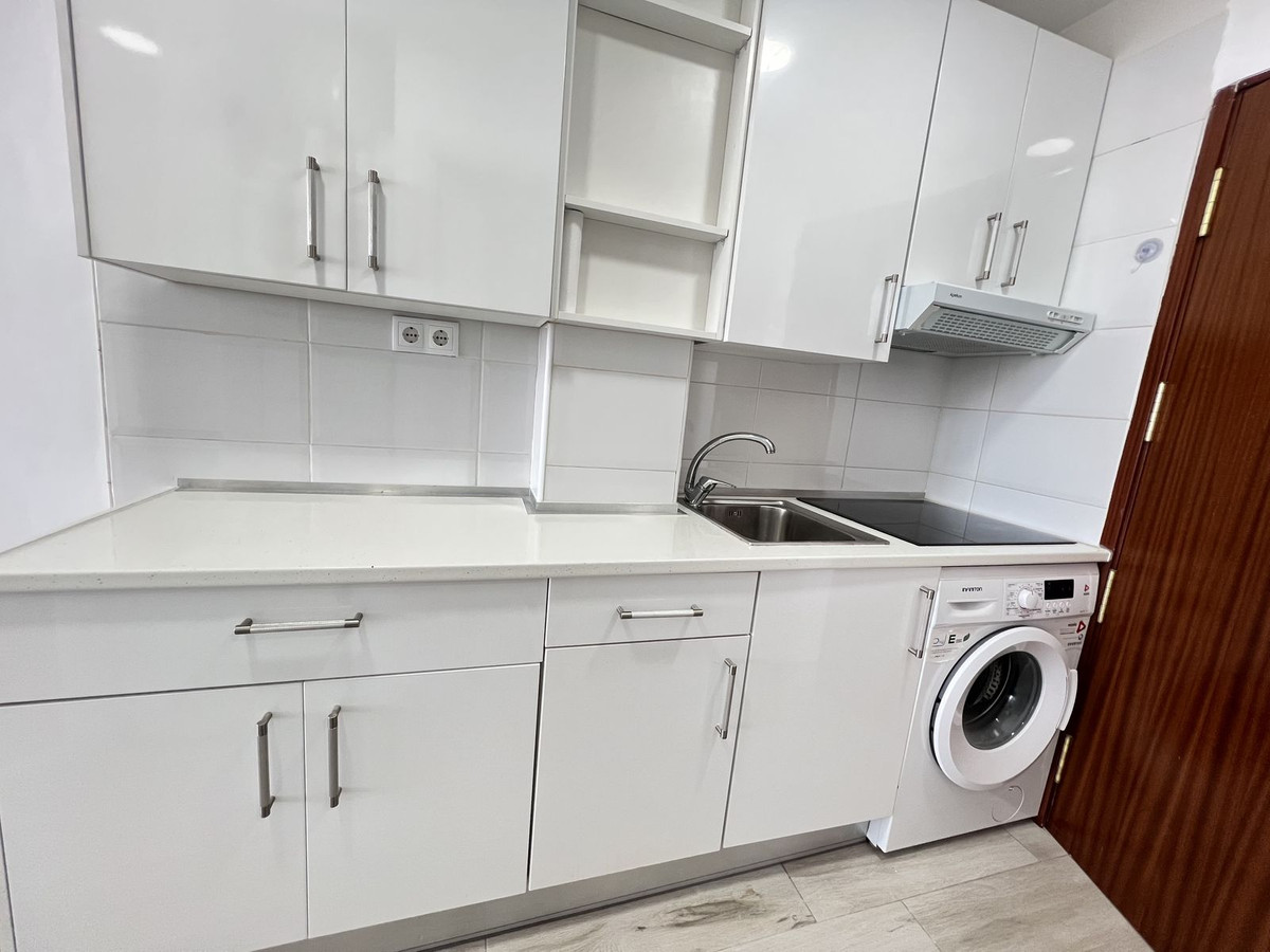 1 Bed Apartment for sale in Torremolinos Costa Del Sol, Málaga, Spain