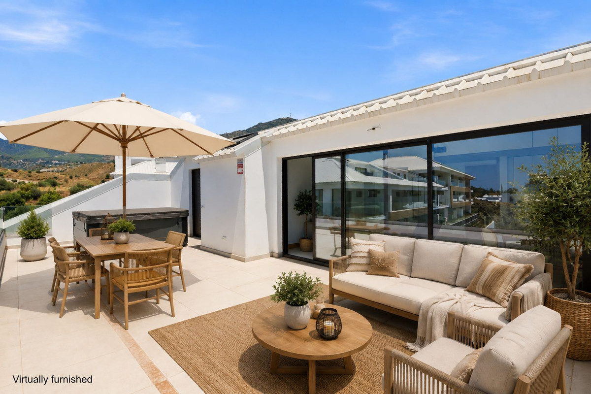 2 Bed Apartment for sale in Higueron Costa Del Sol, Málaga, Spain