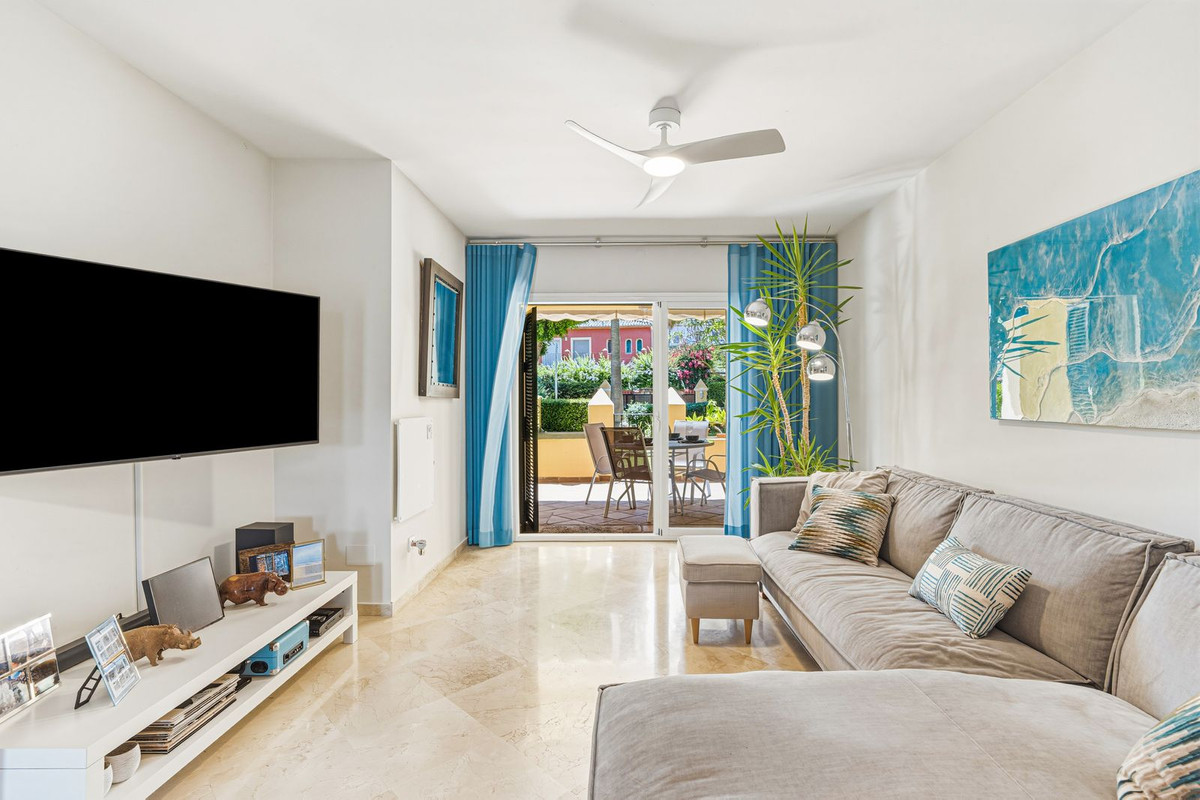 2 Bed Apartment for sale in Guadalmina Alta Costa Del Sol, Málaga, Spain