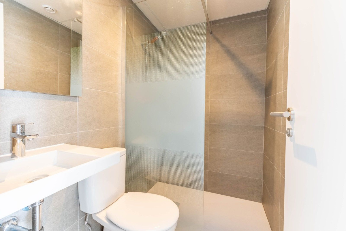 4 Bed Apartment for sale in Torreblanca Costa Del Sol, Málaga, Spain