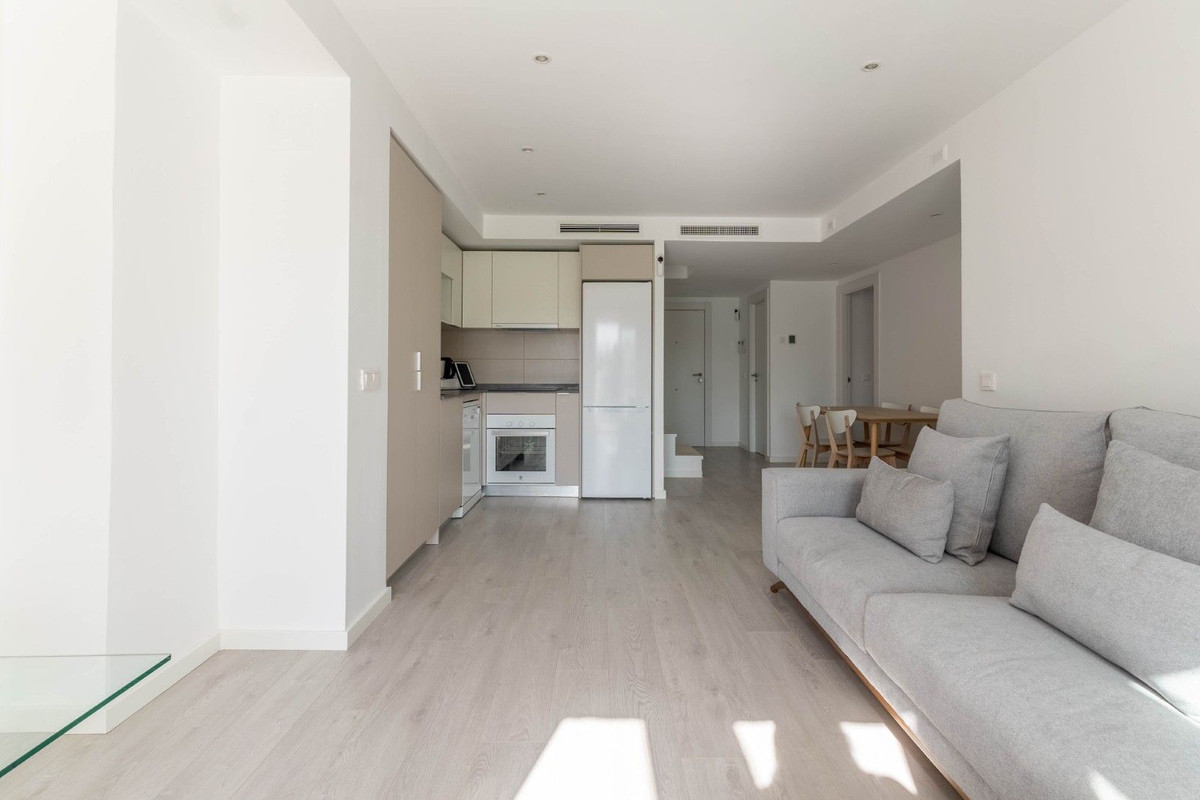 4 Bed Apartment for sale in Torreblanca Costa Del Sol, Málaga, Spain